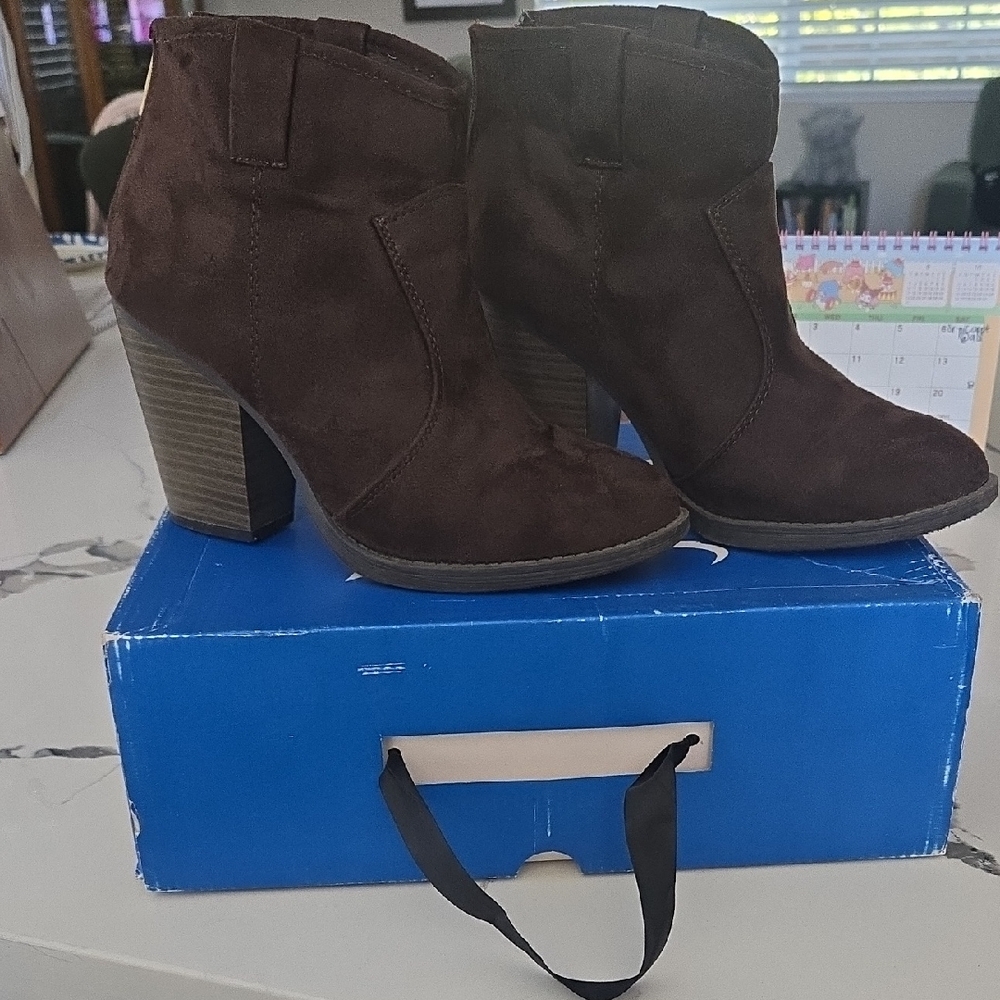 Shiekh Suede Booties